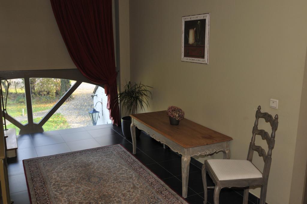Hostellerie Au Coeur Du Spinois Rebecq-Rognon Exteriör bild