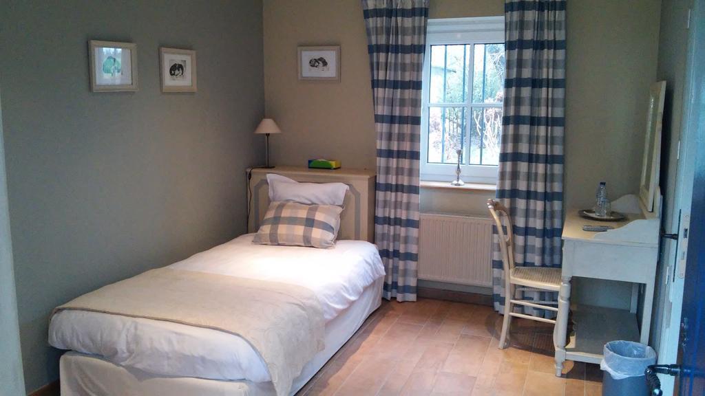 Hostellerie Au Coeur Du Spinois Rebecq-Rognon Exteriör bild